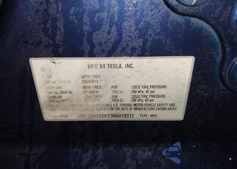 2022 Tesla Model Y Long Range Dual Motor All-Wheel Drive из США, поврежденный, VIN 7SAYGDEE9NA019312
